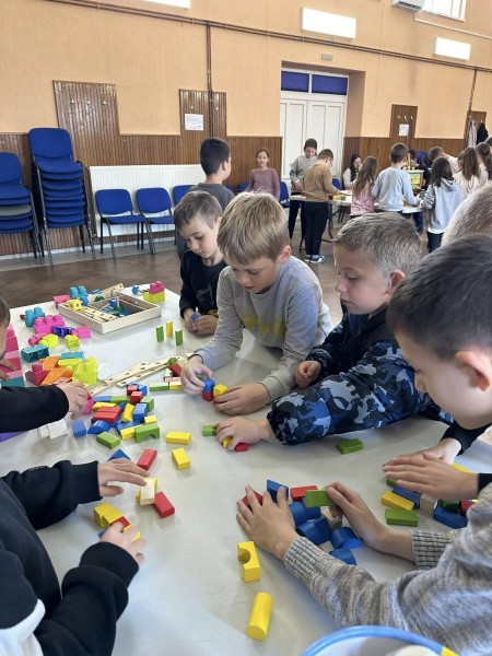 promocija-stem-podrucja-na-javnim-mjestima-stem-mozgalica-avantura05