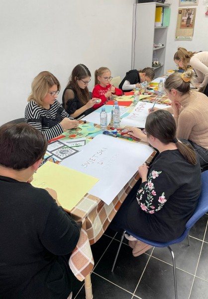 1-grupni-rad-i-radionica-u-sklopu-3-godine-programa-i-mi-smo-obitelj