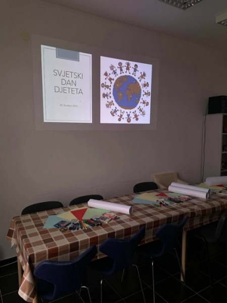 1-grupni-rad-i-radionica-u-sklopu-3-godine-programa-i-mi-smo-obitelj006