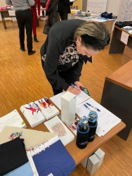 inicijativa-za-informiranje-ranjivih-skupina-informativni-punkt-otok05