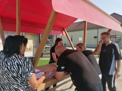 inicijativa-za-informiranje-ranjivih-skupina-informativni-punkt-drenovci12